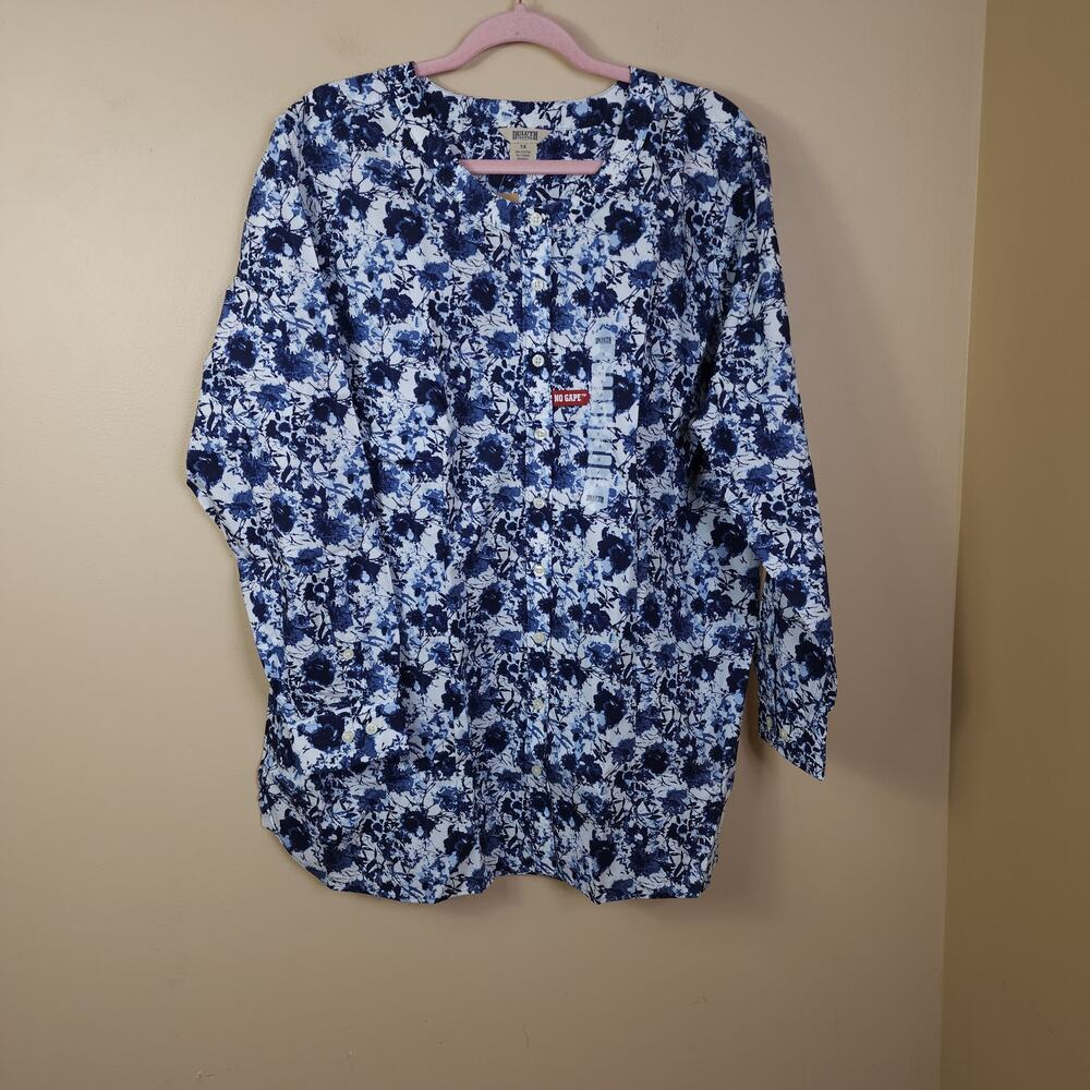 Duluth Wrinklefighter Tunic in Navy Floral Size 1X